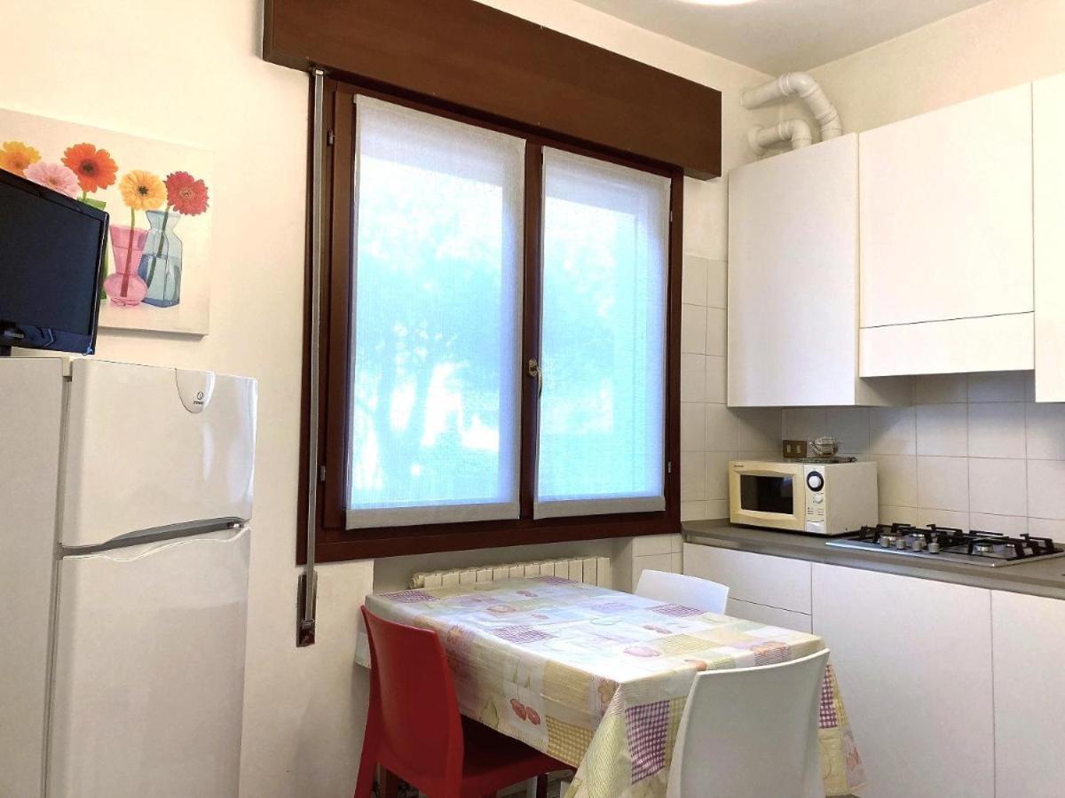 Bilocali Casa De Lazzari - Piazza Brescia - Adria Holiday Jesolo - Family Apartments 外观 照片